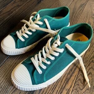 Zara canvas shoes. Mens size 44. NEW.